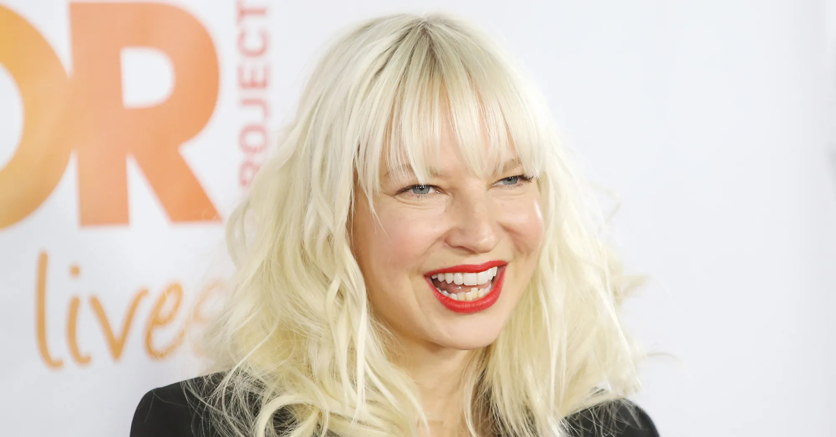 Sia Age, Height, Song, Boyfriend, Net Worth, Biography and More