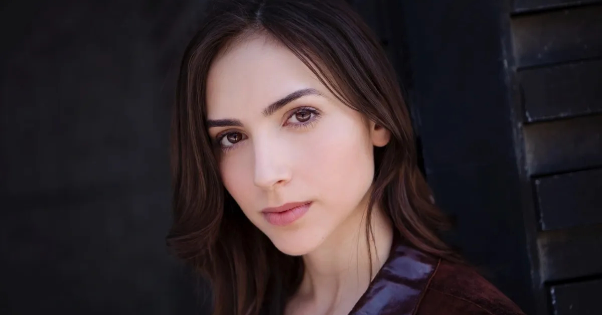 Eden Riegel Age, American pie, Height, Movie and TV Show, Boyfriend, Biography and More (1)