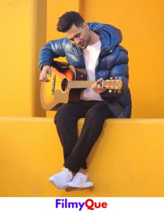 Naveen Rajput (Singer) Age, Height, Girlfriend, Net Worth, Biography and More